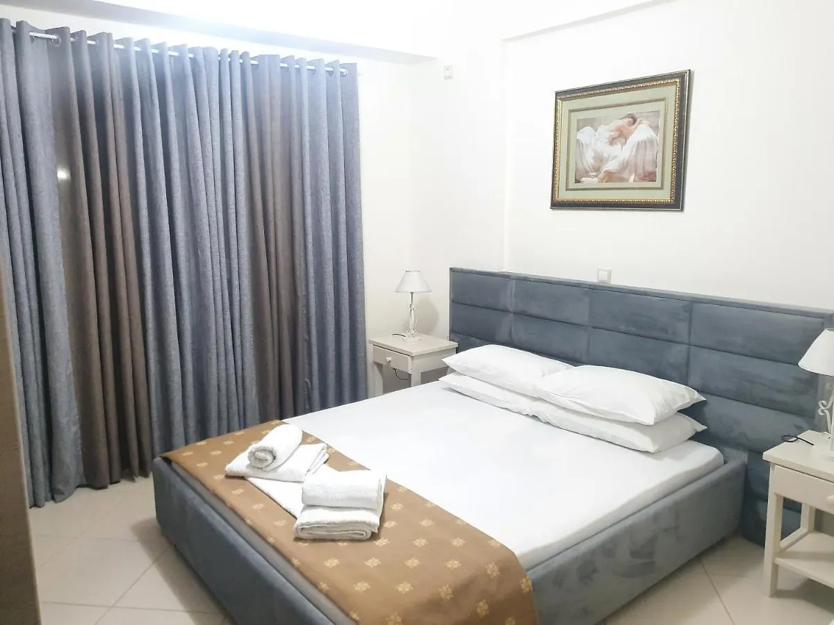 Apartments Saranda 0*,